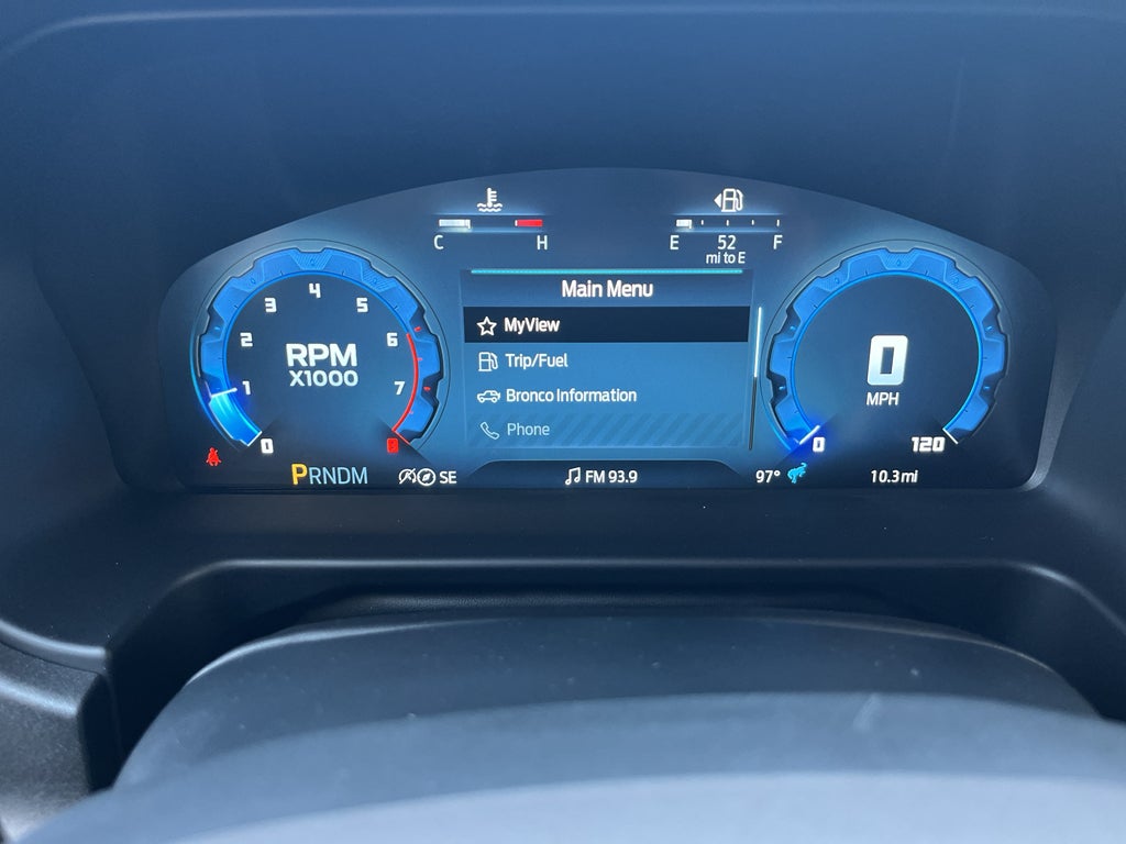 2025 Ford Bronco Base