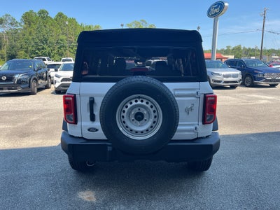 2025 Ford Bronco Base