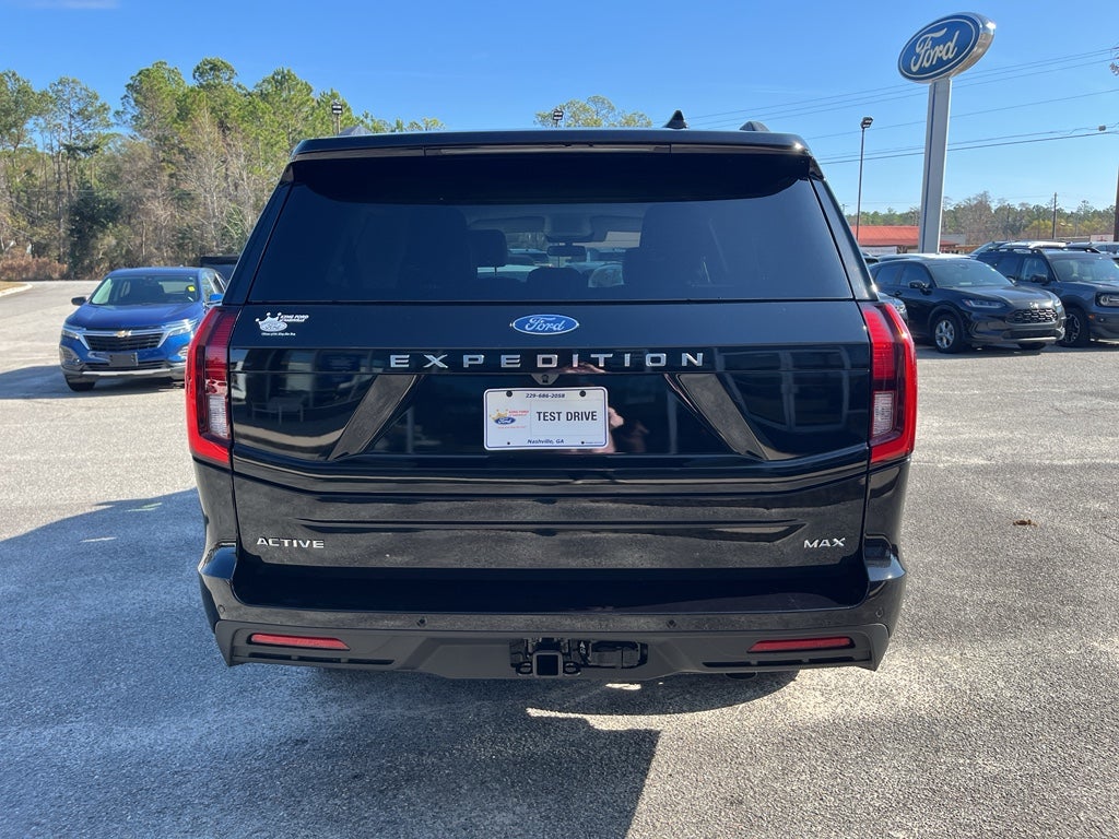 2026 Ford Expedition MAX Active