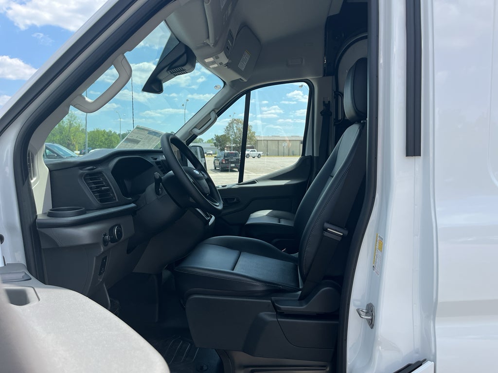 2026 Ford Transit Van Base