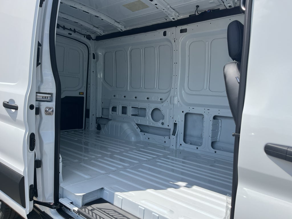 2026 Ford Transit Van Base