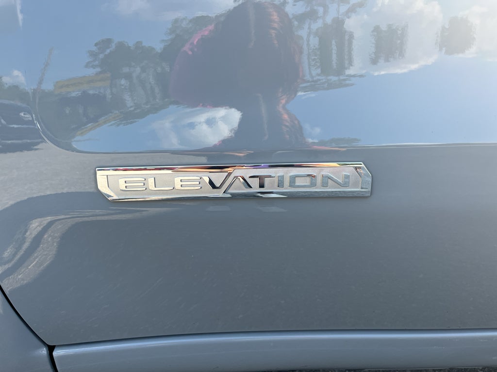 2024 GMC Sierra Elevation