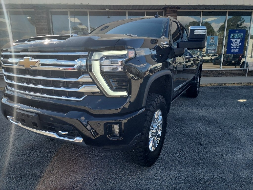 2024 Chevrolet Silverado High Country