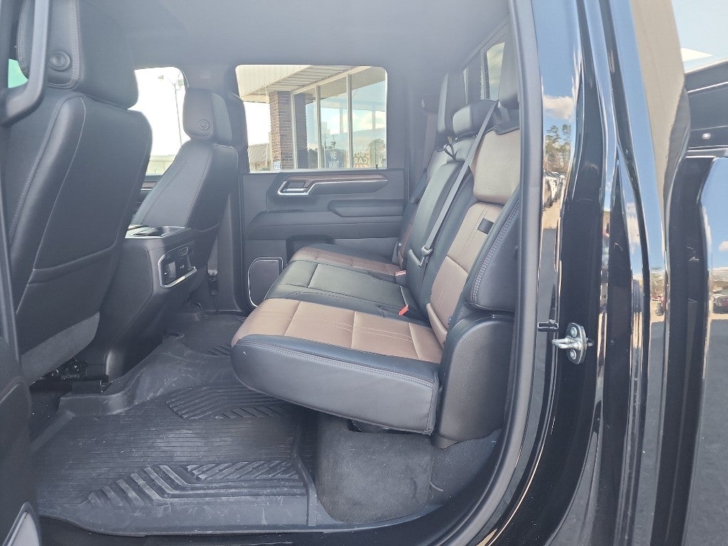 2024 Chevrolet Silverado High Country