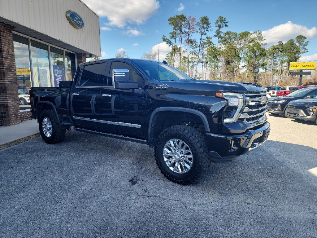2024 Chevrolet Silverado High Country
