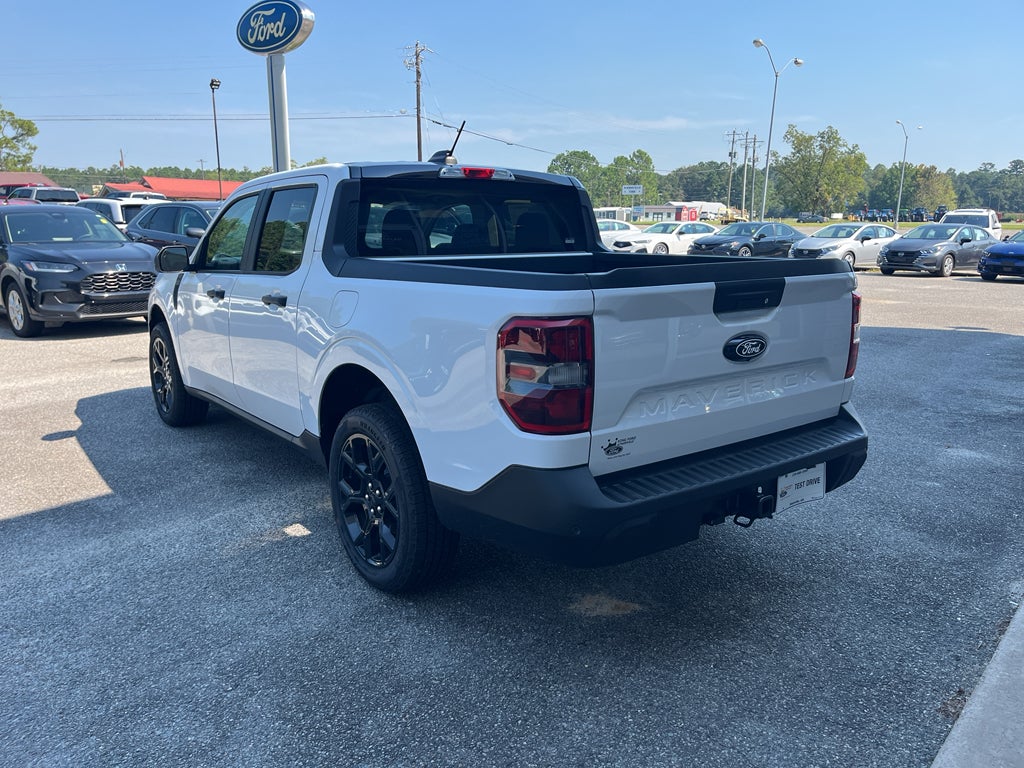 2025 Ford Maverick XLT - Photo 4