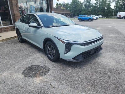 2025 Kia K4 LXS