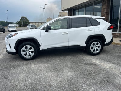 2024 Toyota RAV4 LE