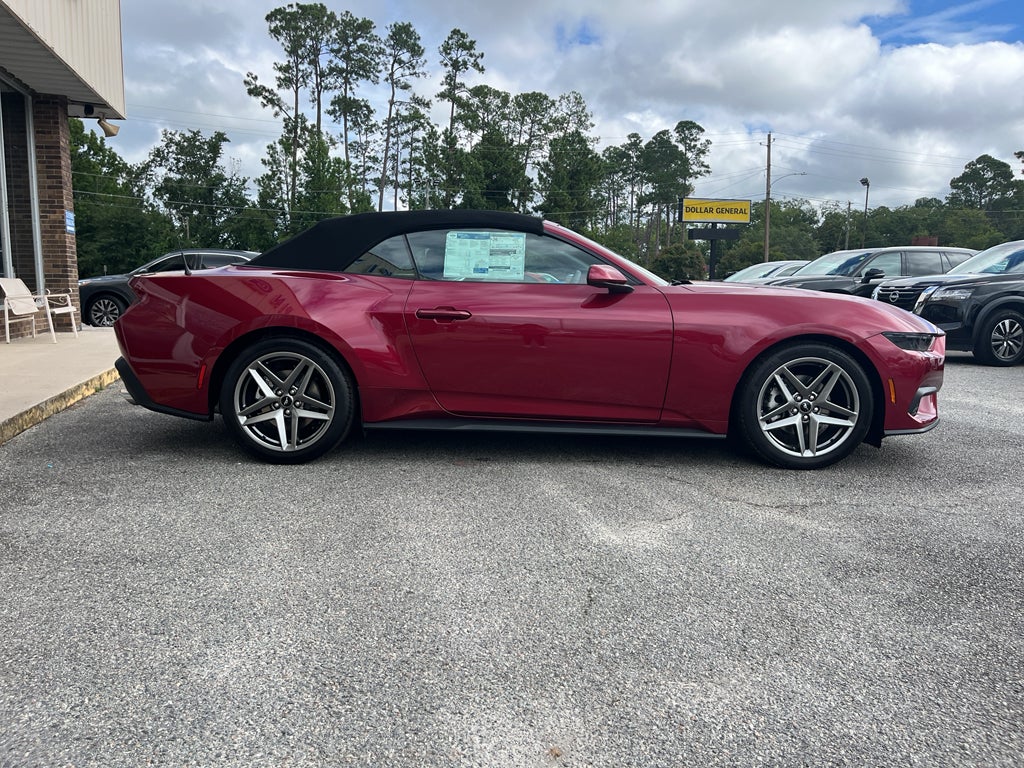 2025 Ford Mustang EcoBoost