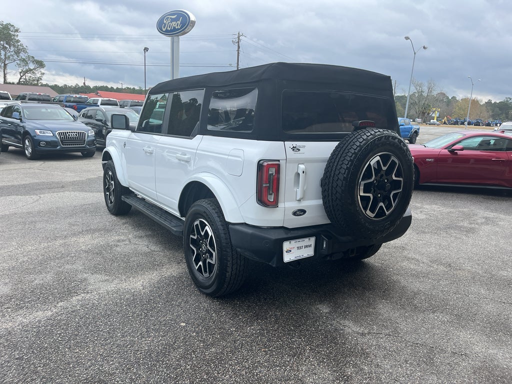 2024 Ford Bronco Outer Banks