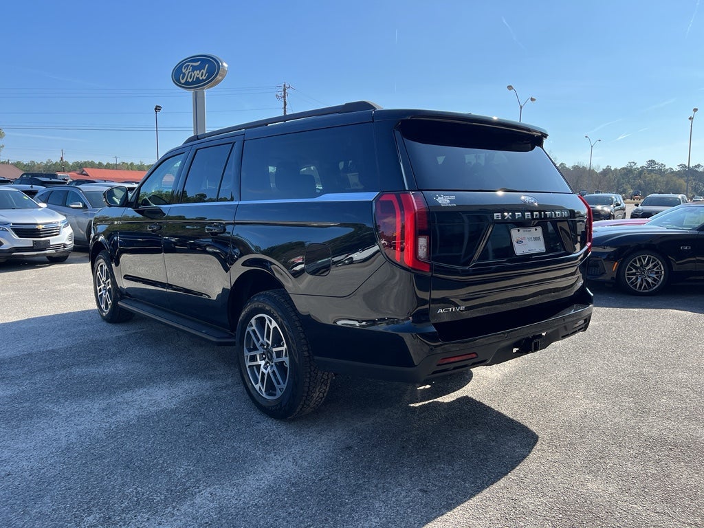 2026 Ford Expedition MAX Active
