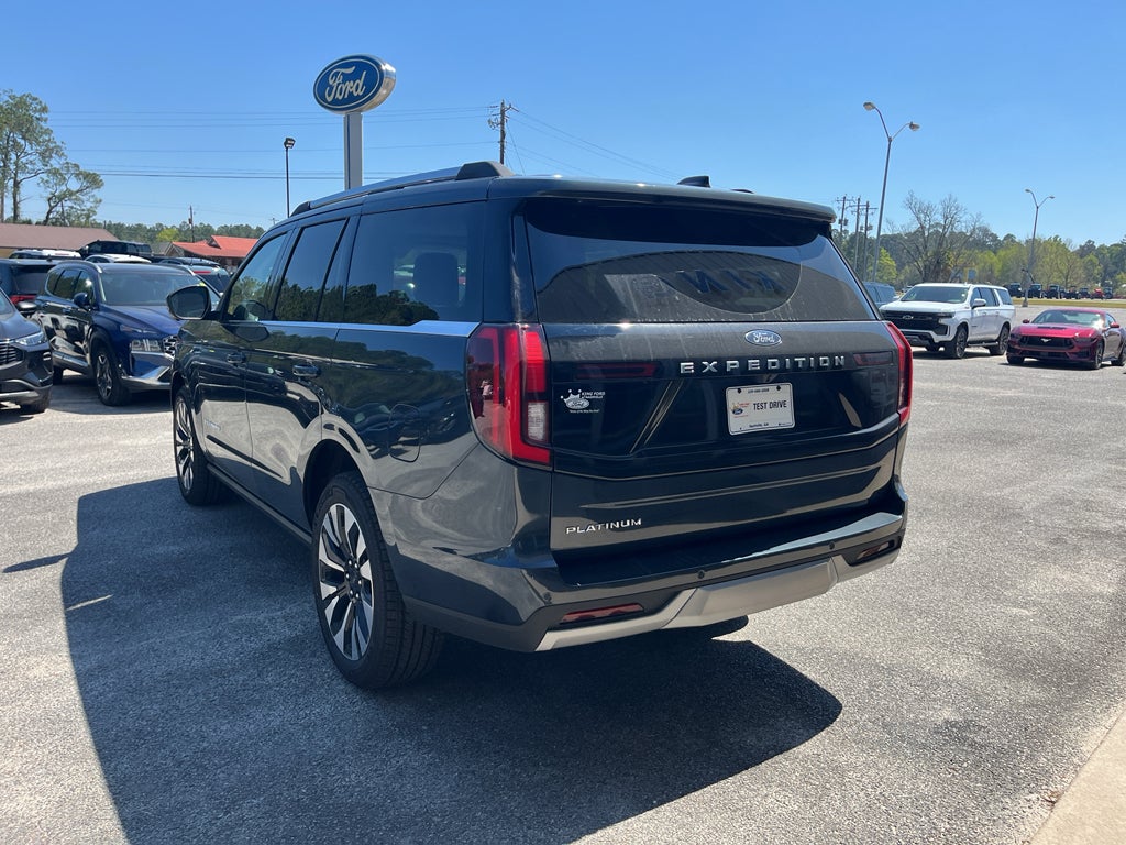 2026 Ford Expedition Platinum