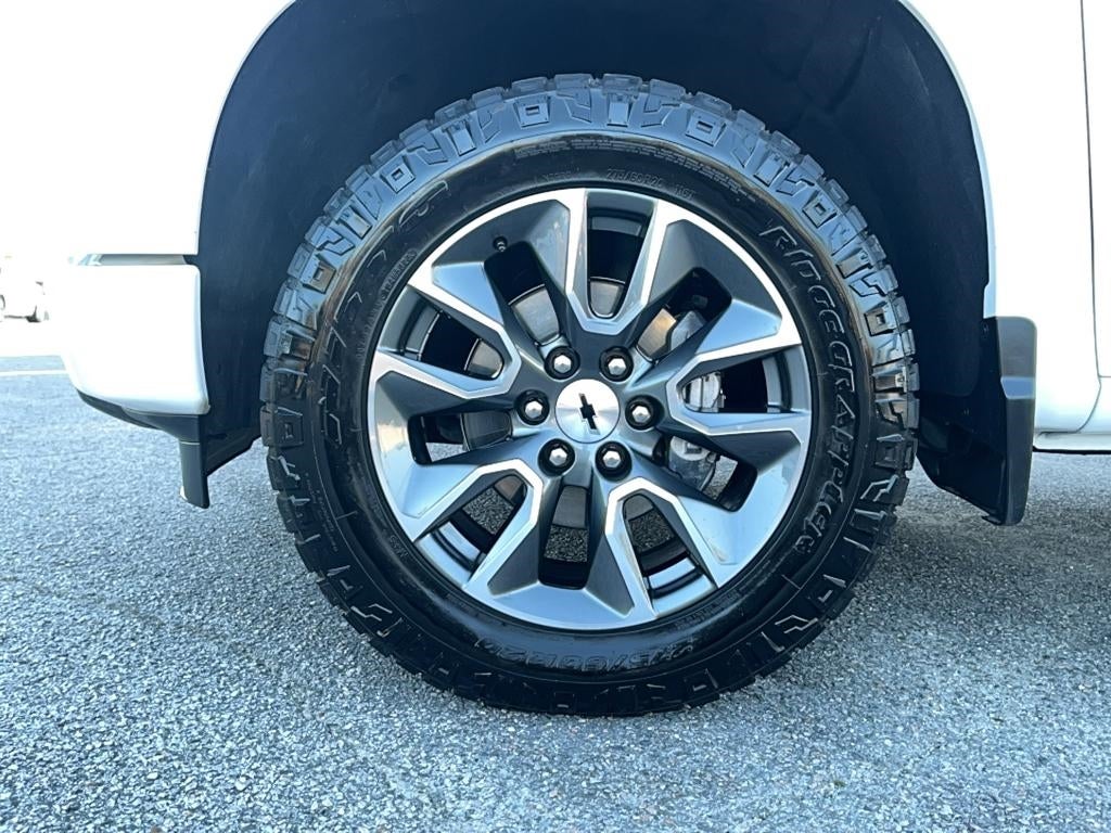 2024 Chevrolet Silverado RST