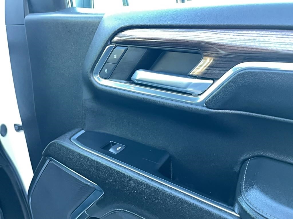 2024 Chevrolet Silverado RST