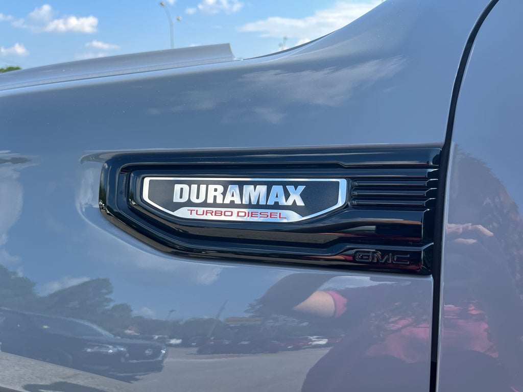 2024 GMC Sierra Elevation