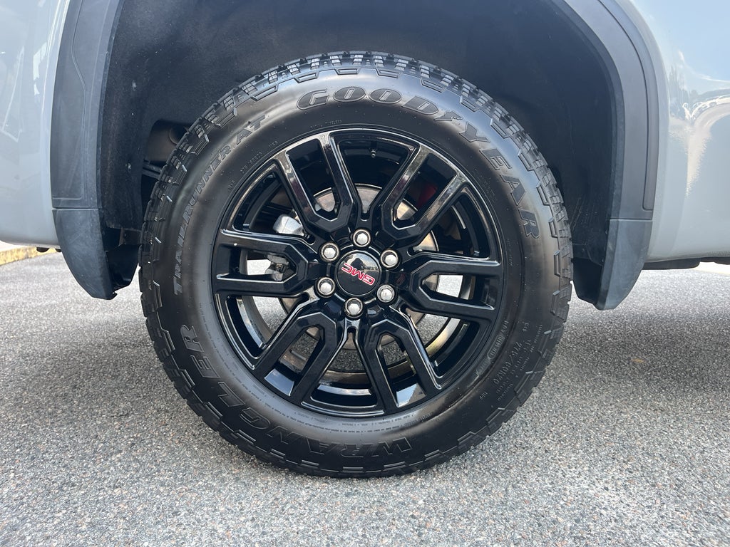 2024 GMC Sierra Elevation