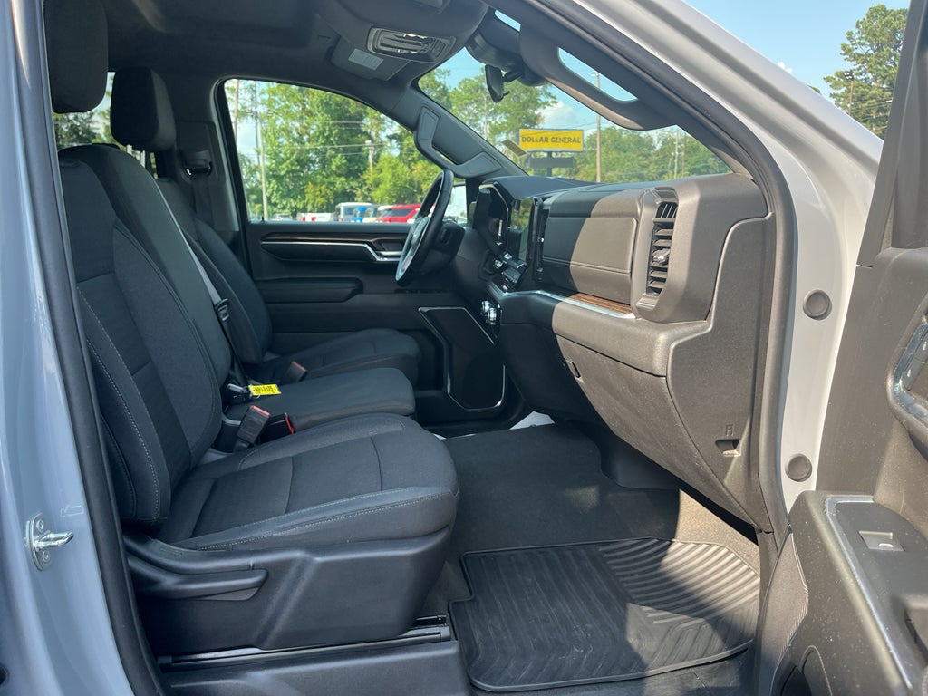 2024 GMC Sierra Elevation