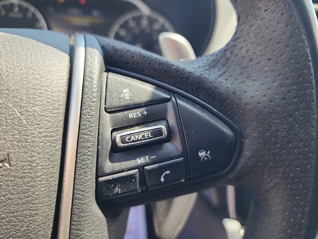 2018 Nissan Maxima SR