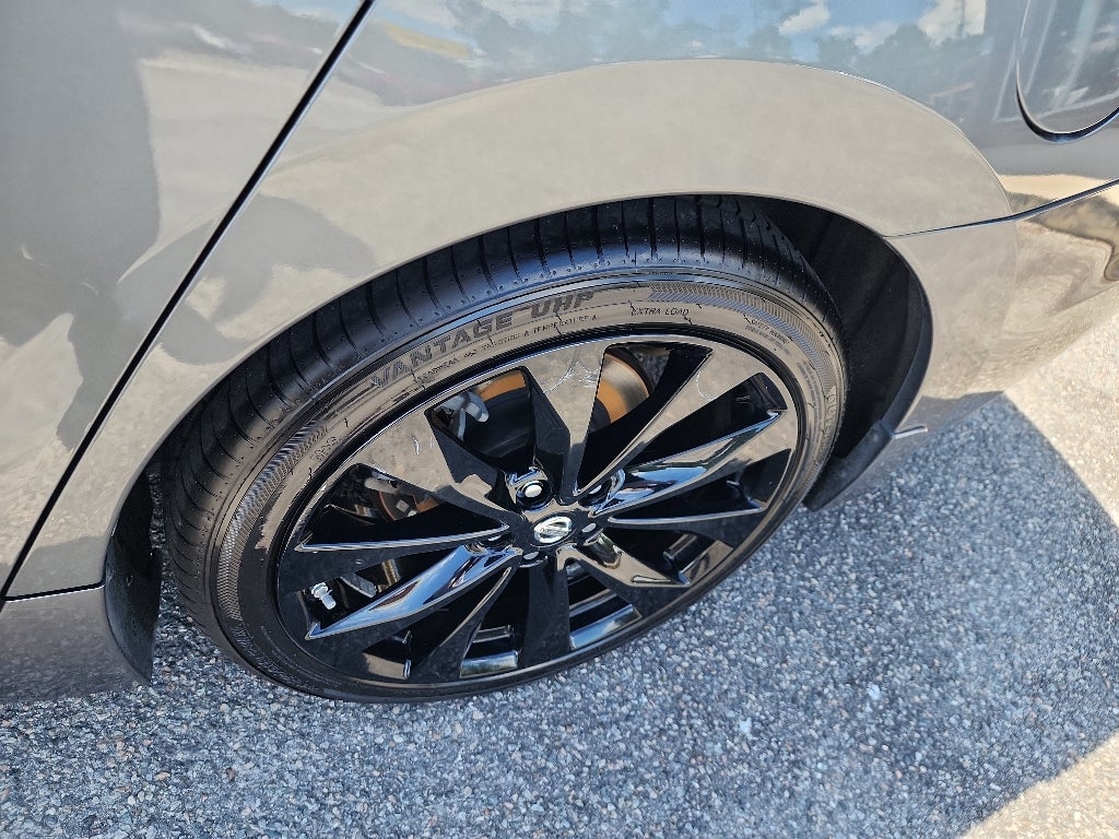2018 Nissan Maxima SR