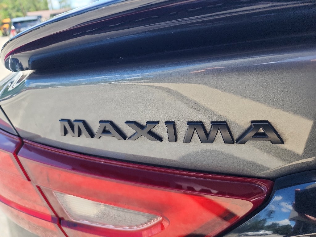 2018 Nissan Maxima SR