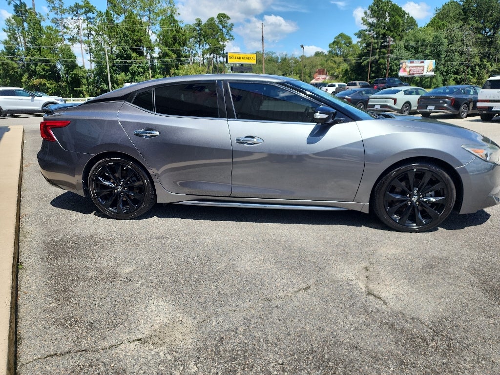 2018 Nissan Maxima SR