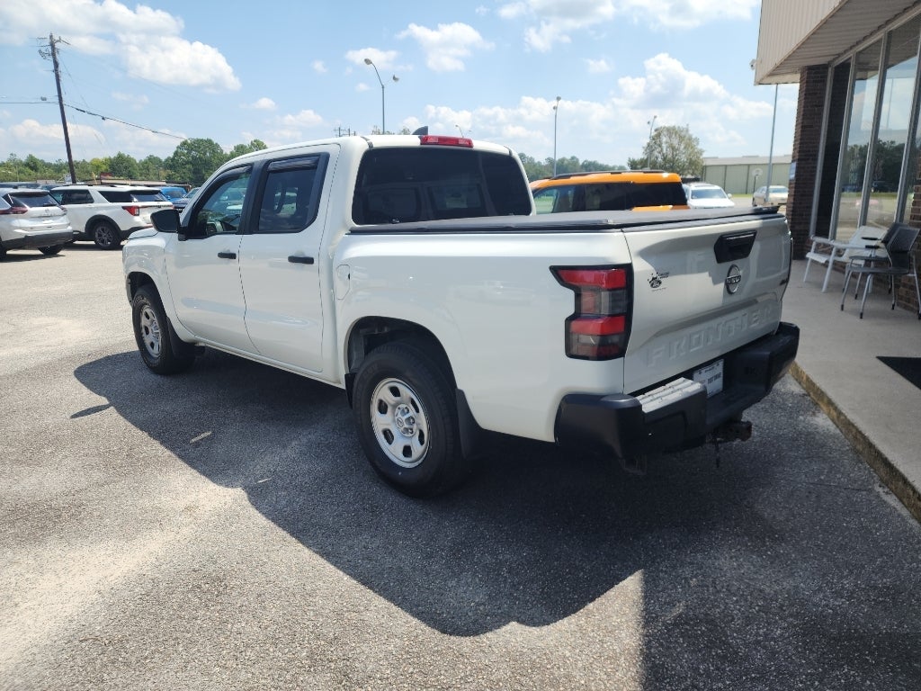 2022 Nissan Frontier S