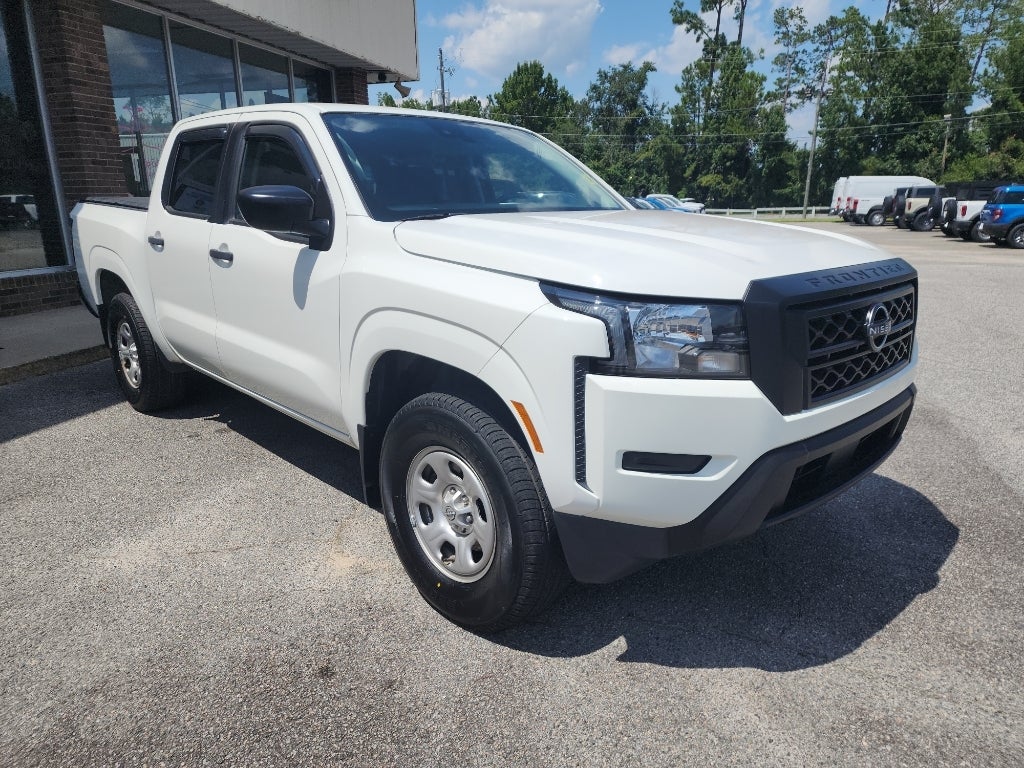 2022 Nissan Frontier S