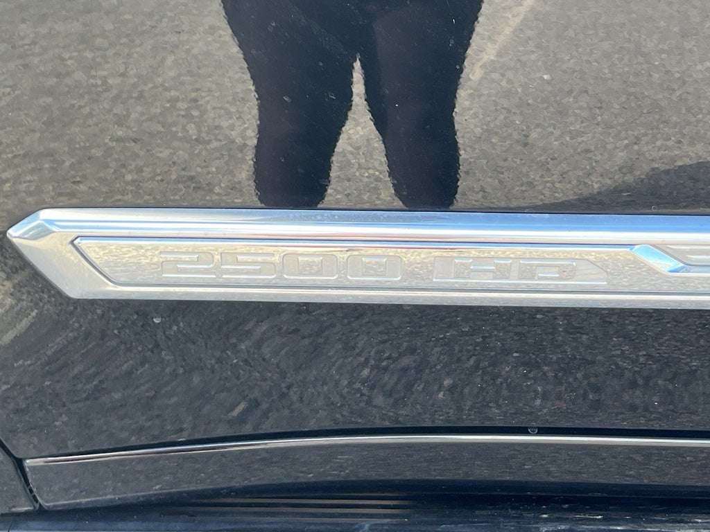 2024 Chevrolet Silverado High Country