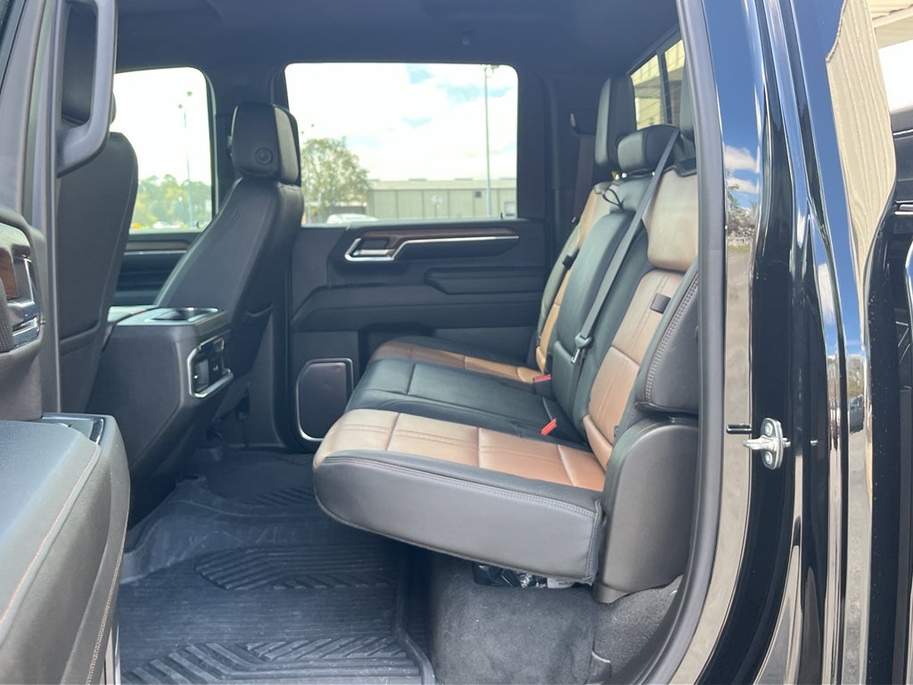 2024 Chevrolet Silverado High Country