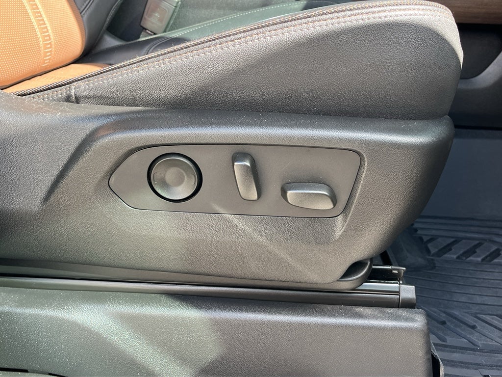 2024 Chevrolet Silverado High Country