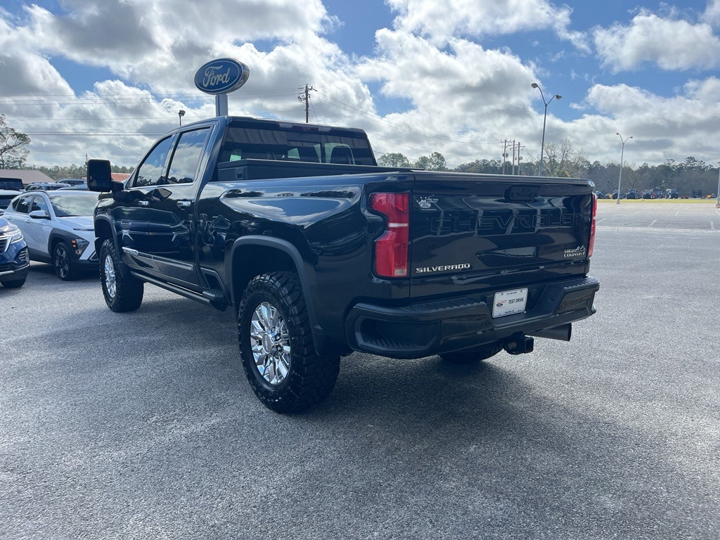 2024 Chevrolet Silverado High Country