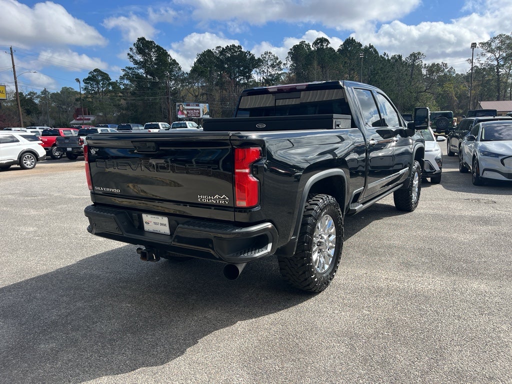 2024 Chevrolet Silverado High Country