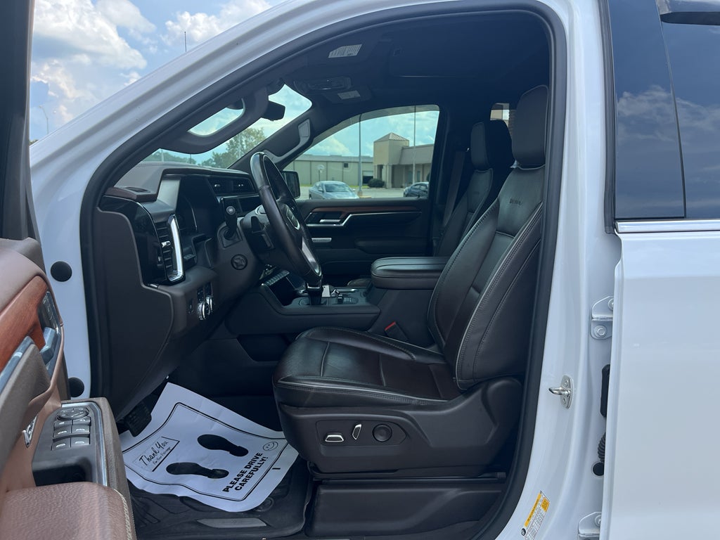 2023 GMC Sierra Denali