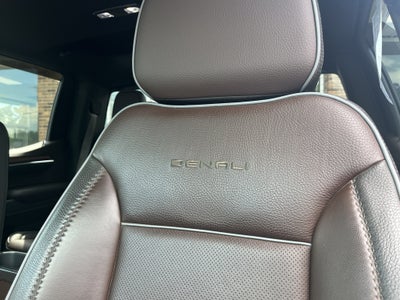 2023 GMC Sierra Denali