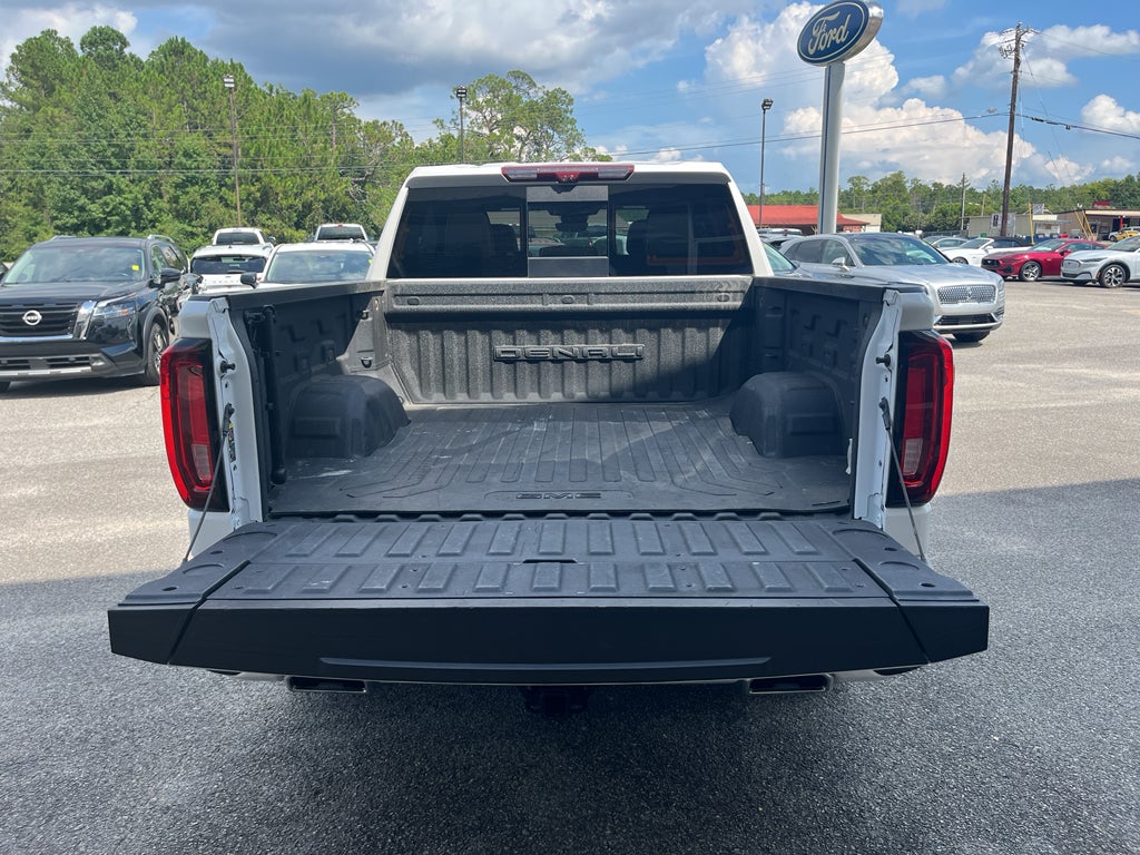 2023 GMC Sierra Denali