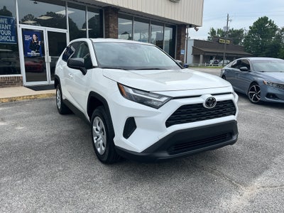 2024 Toyota RAV4 LE