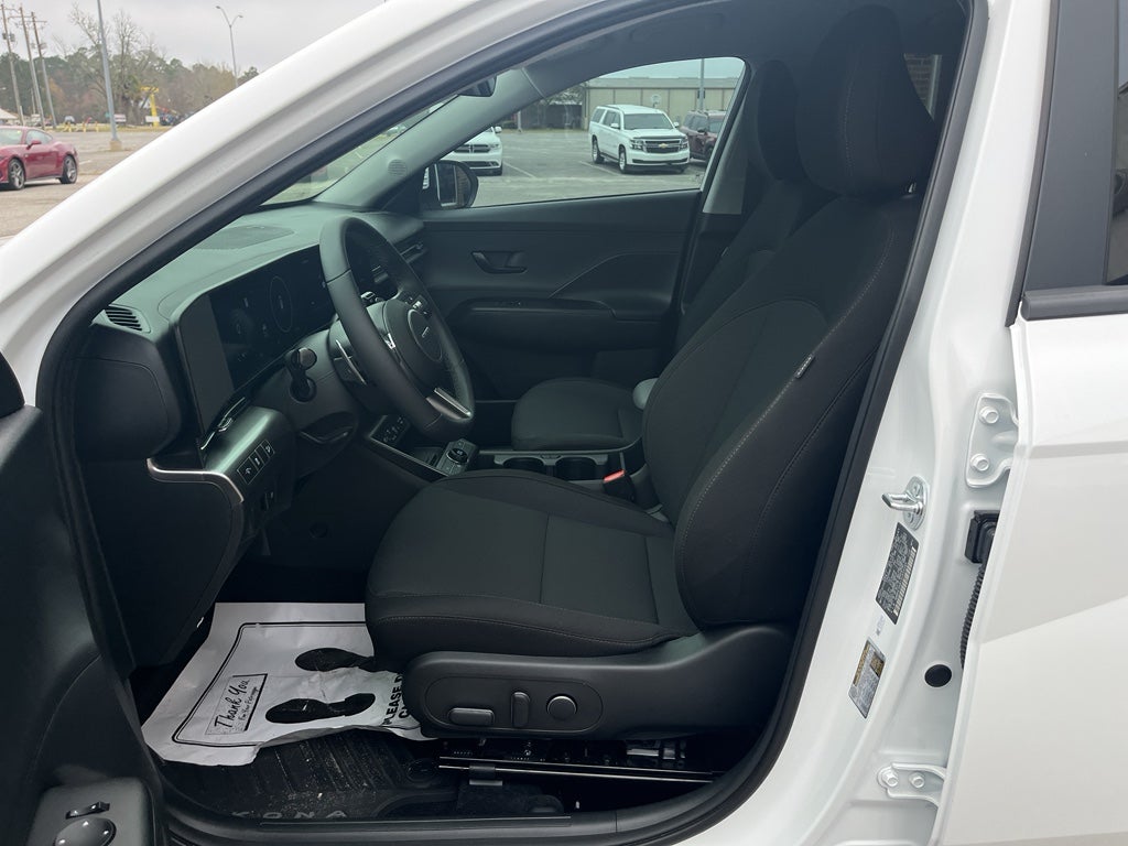 2025 Hyundai Kona SEL Convenience